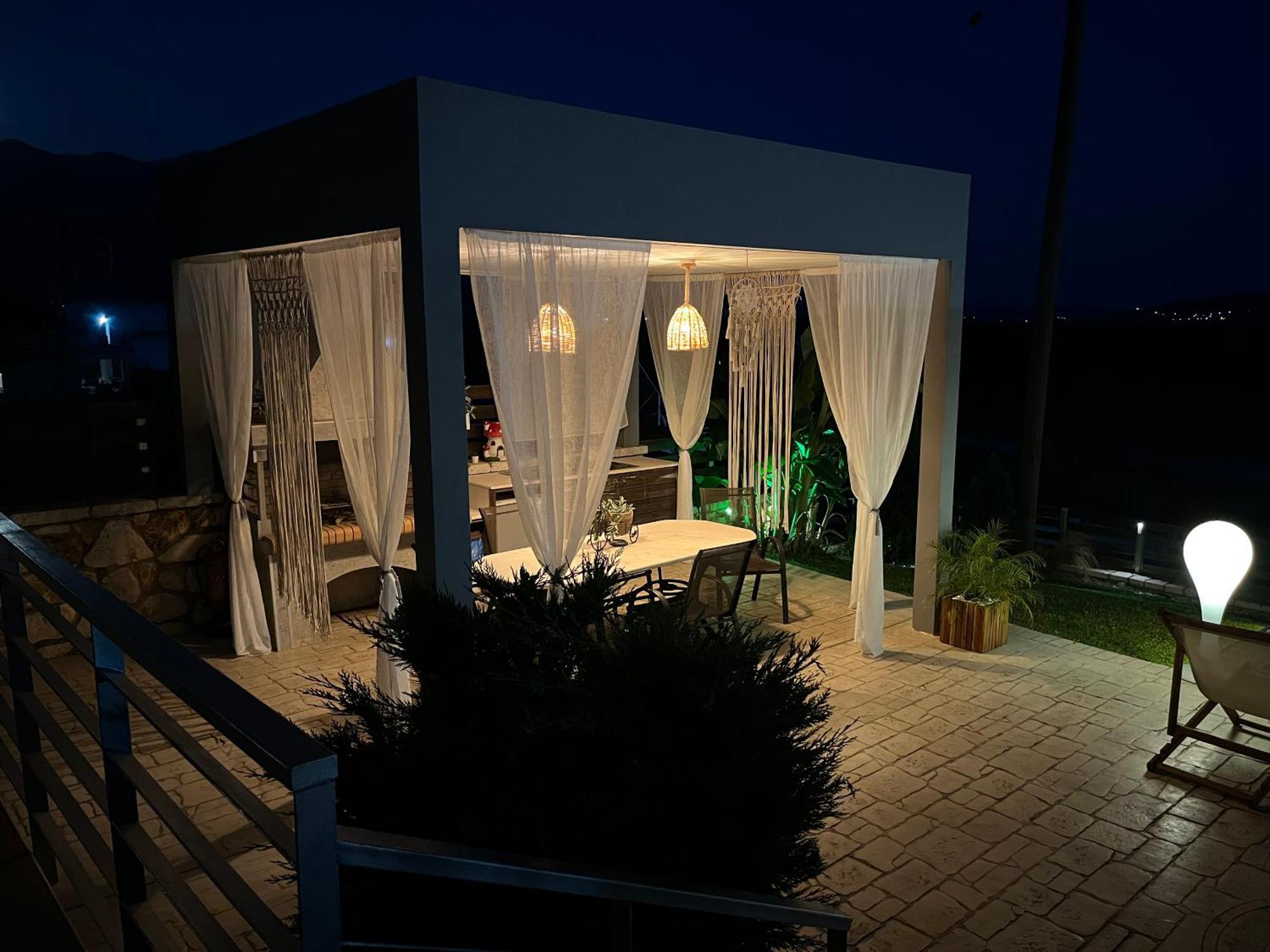Villa Elli Choika Екстериор снимка